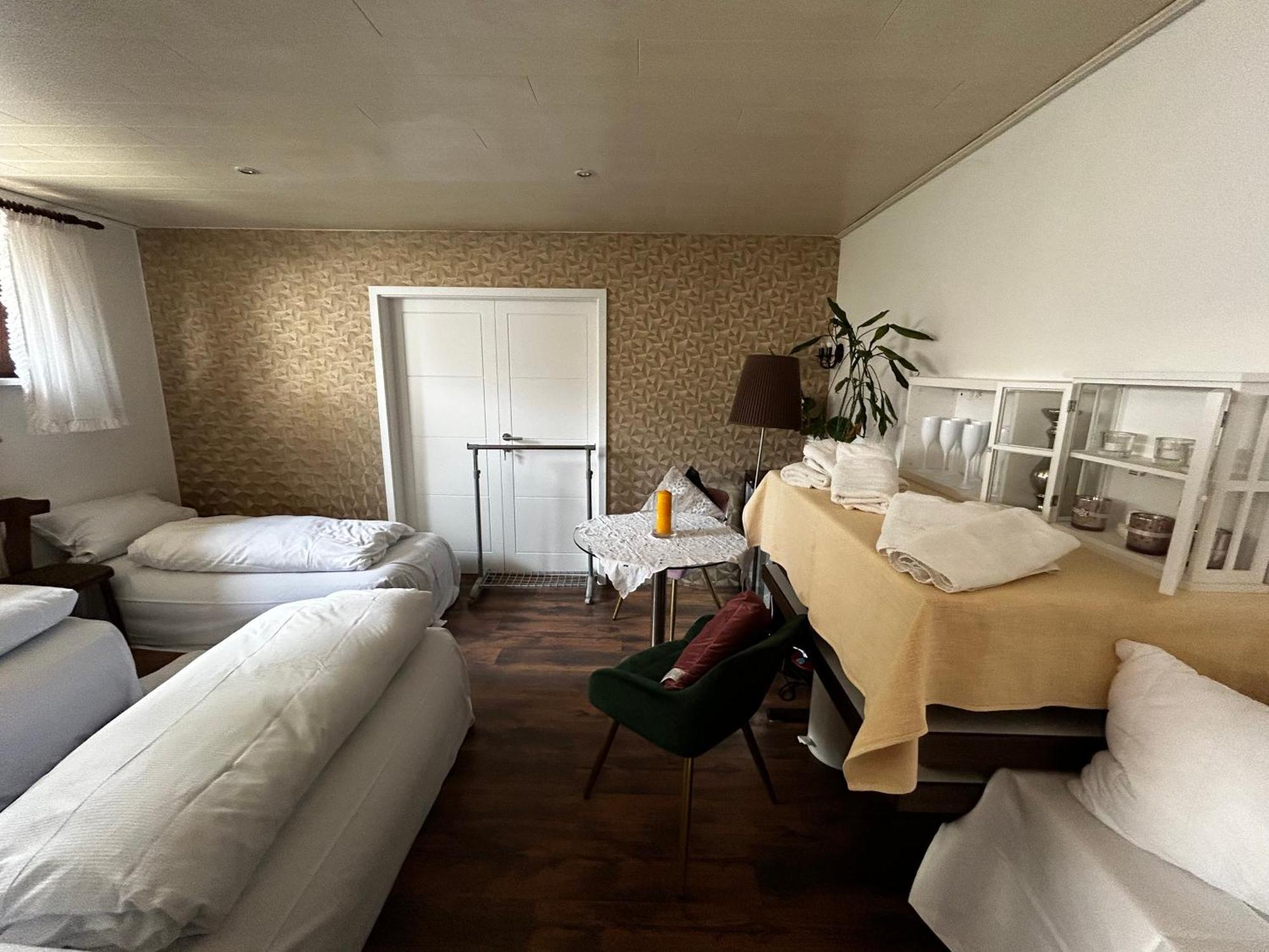 Hotel Und Restaurant -Gasthaus Zur Pfalz Hockenheim Zewnętrze zdjęcie