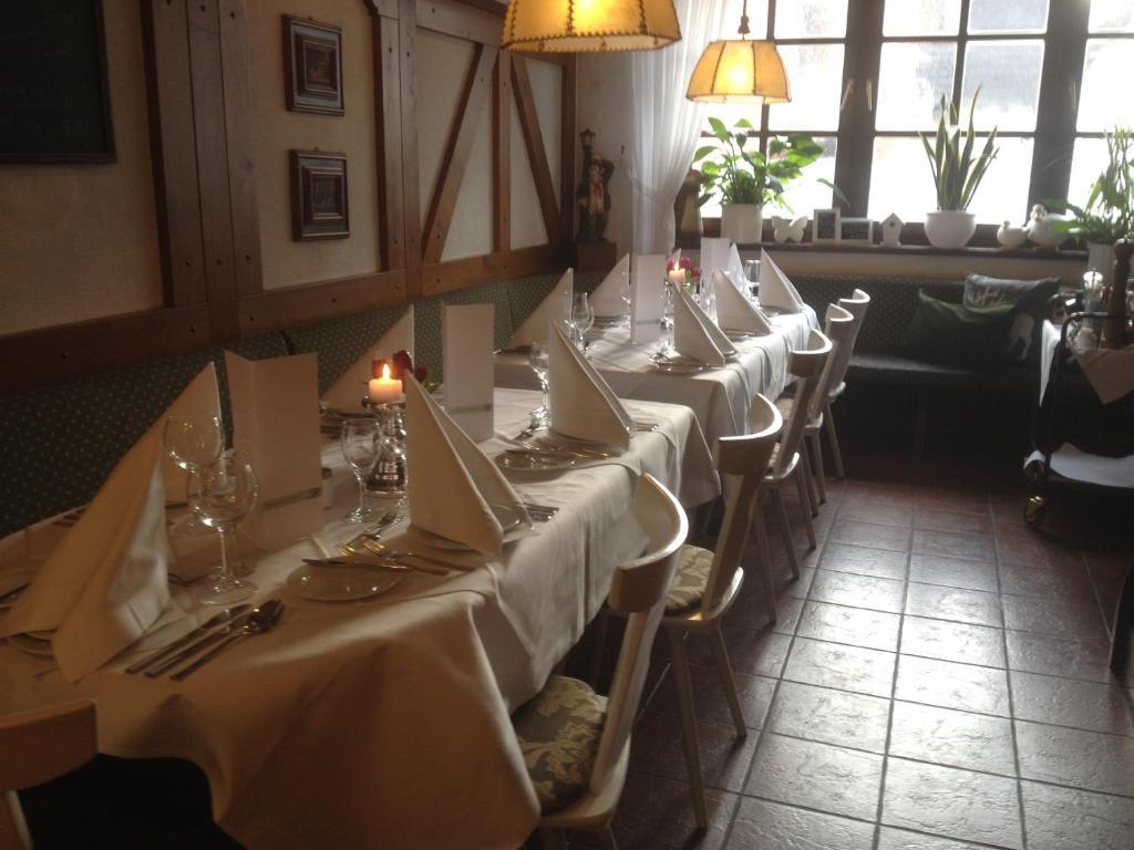 Hotel Und Restaurant -Gasthaus Zur Pfalz Hockenheim Zewnętrze zdjęcie