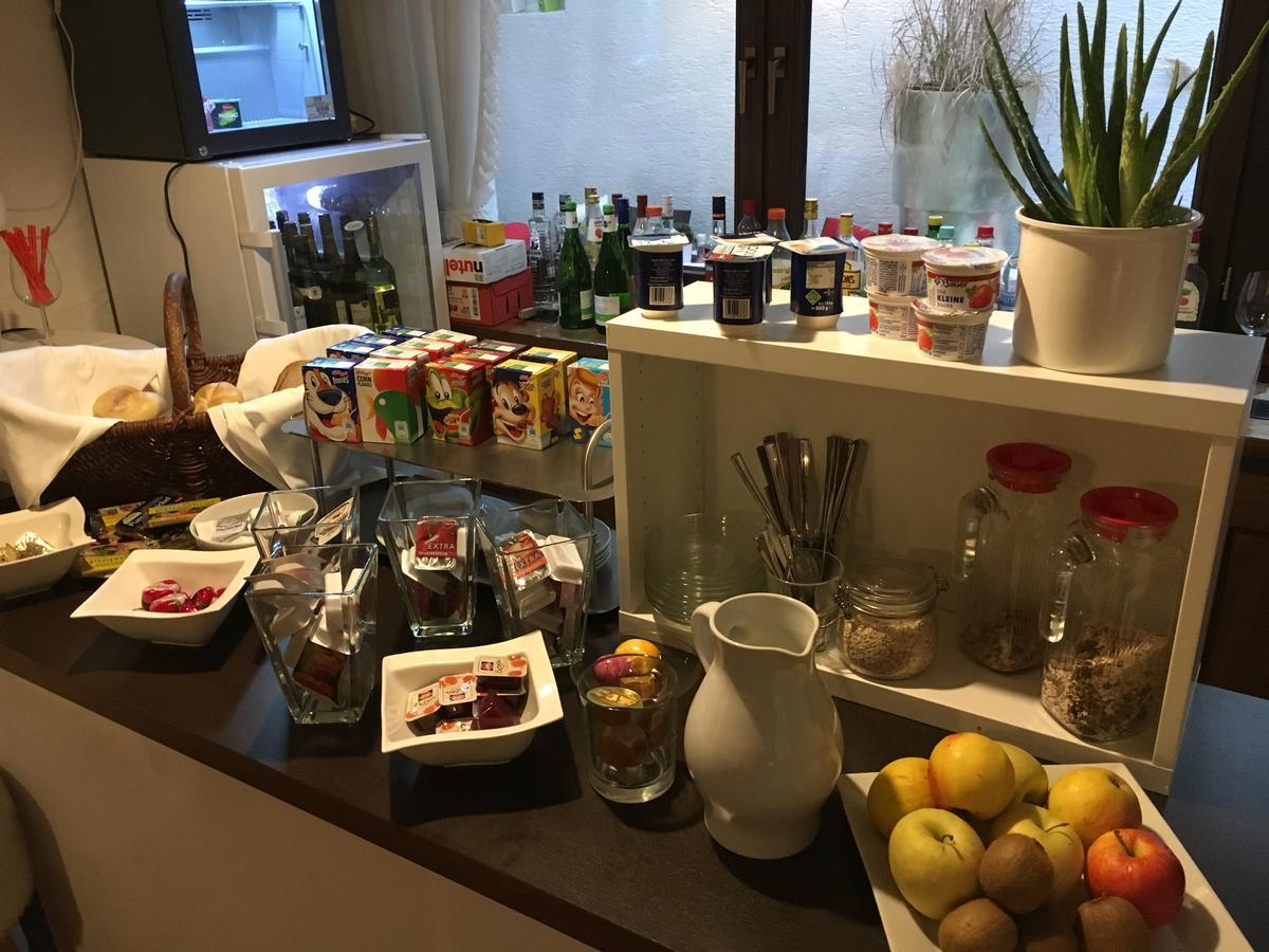 Hotel Und Restaurant -Gasthaus Zur Pfalz Hockenheim Zewnętrze zdjęcie